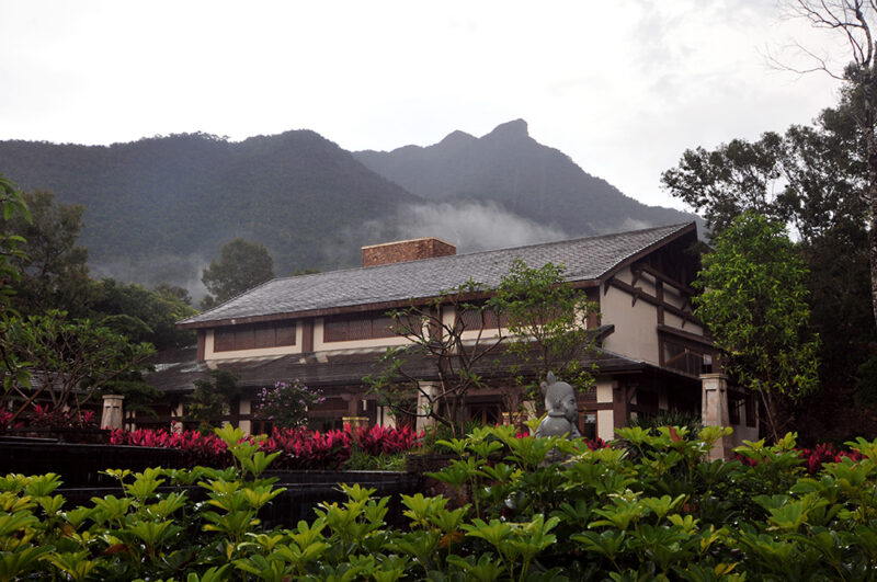 Yatai Tropical Rainforest Hotel