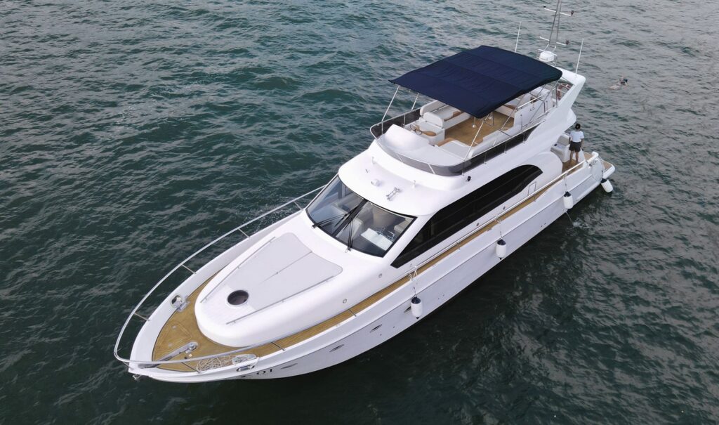 Sanya Yacht Sailing Package 80 Feet for 10 Guests